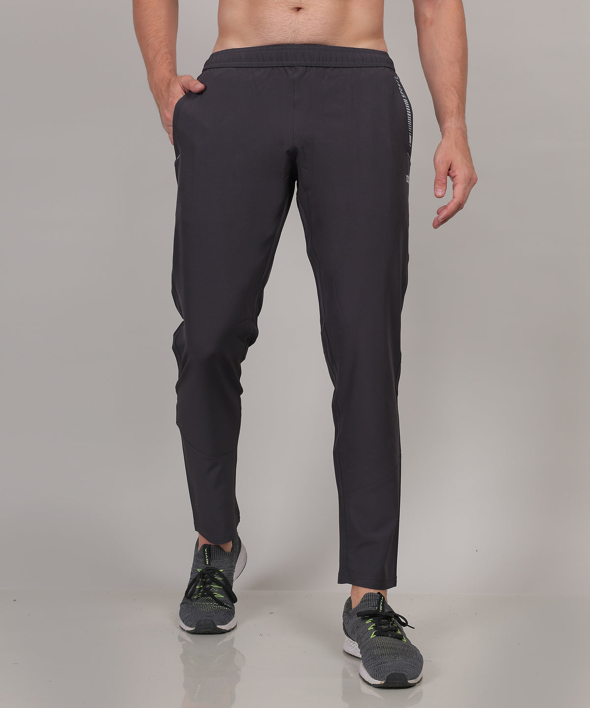 SELECT 8050 SLIMFIT TRAINING NS TRACK PANT GREY FOR MEN