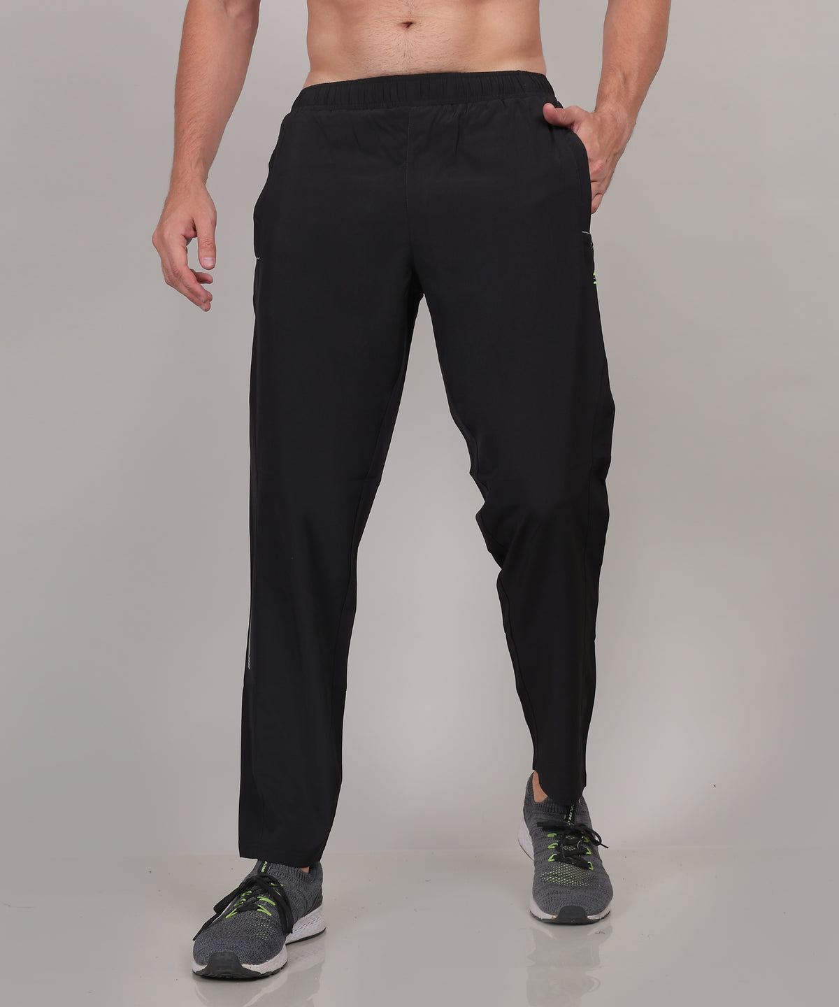 SELECT 8010 BASIC NS TRACK PANT BLACK FOR MEN